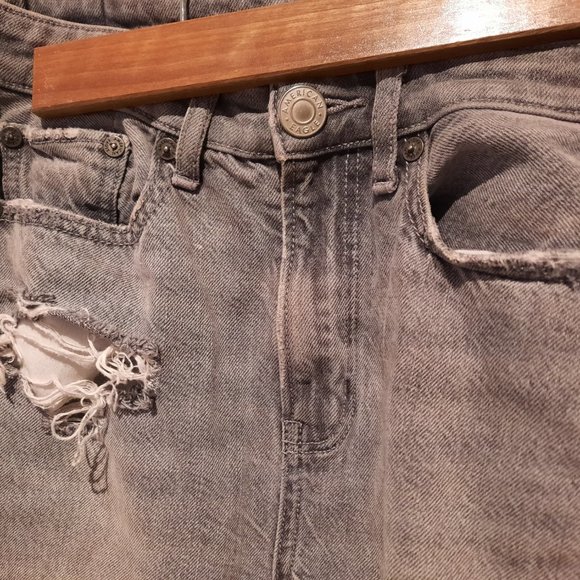 American Eagle Ladies Size 0 distressed grey Loose Jeans - Picture 3 of 4